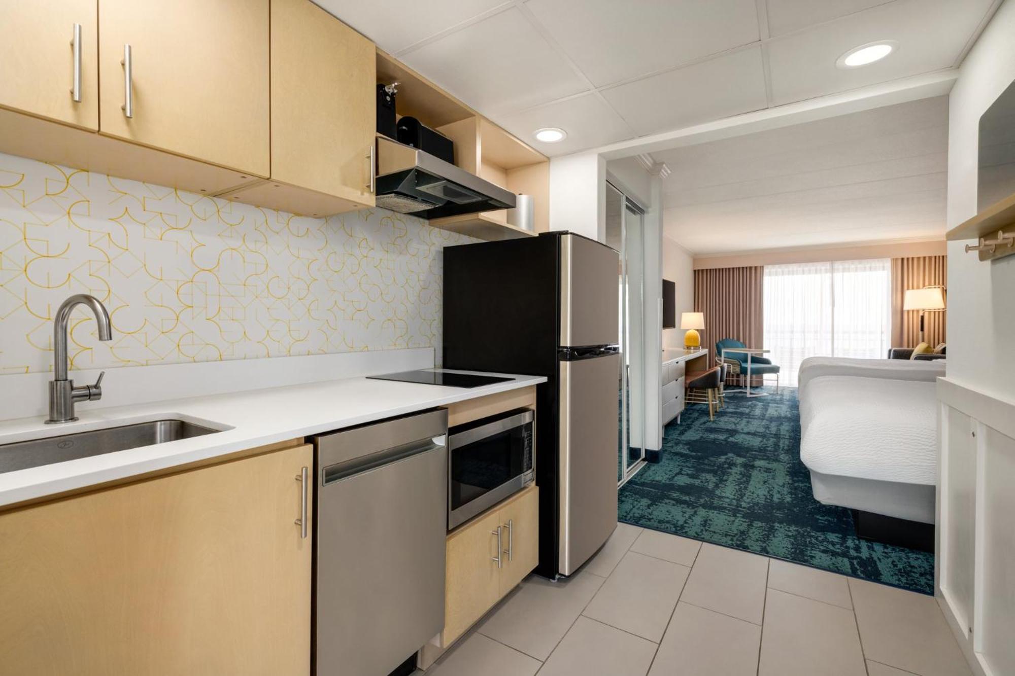 Holiday Inn Ocean City By Ihg Exterior photo