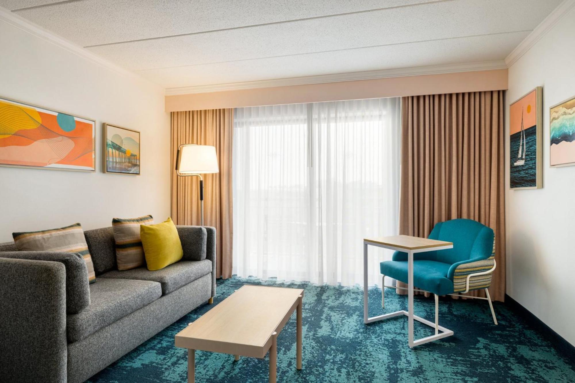 Holiday Inn Ocean City By Ihg Exterior photo